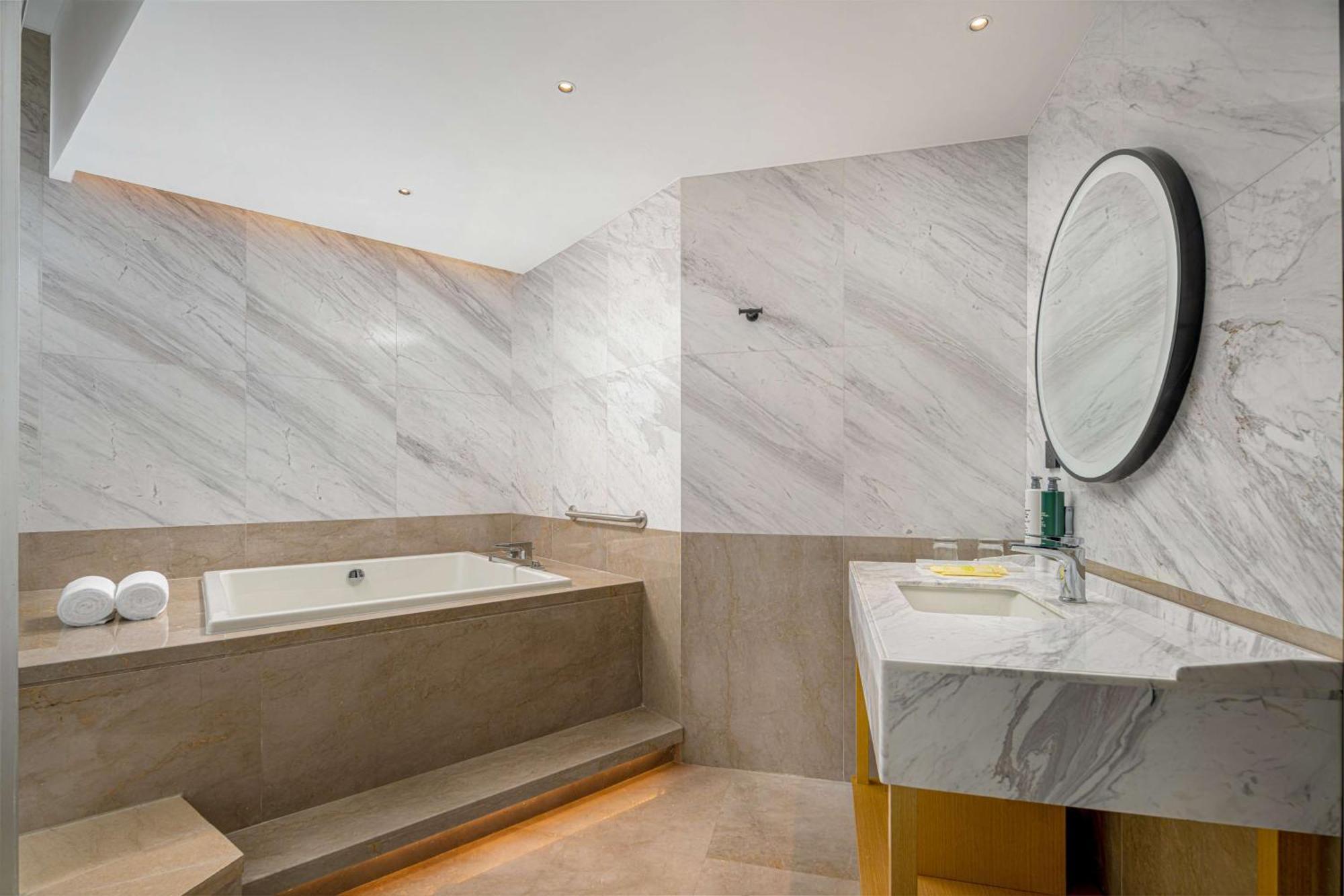 Hilton Garden Inn Shanghai Lujiazui Zewnętrze zdjęcie